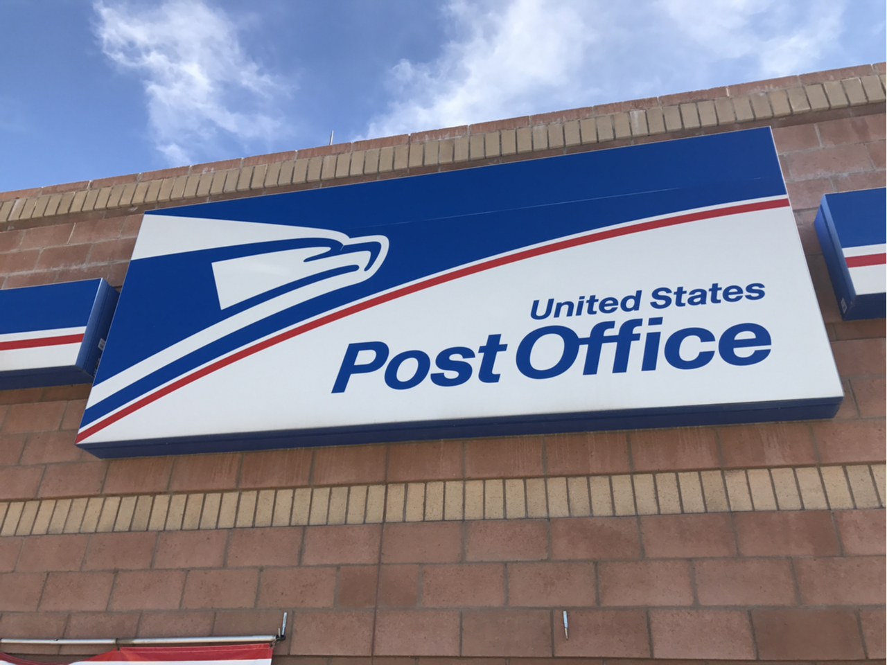 post office near me open